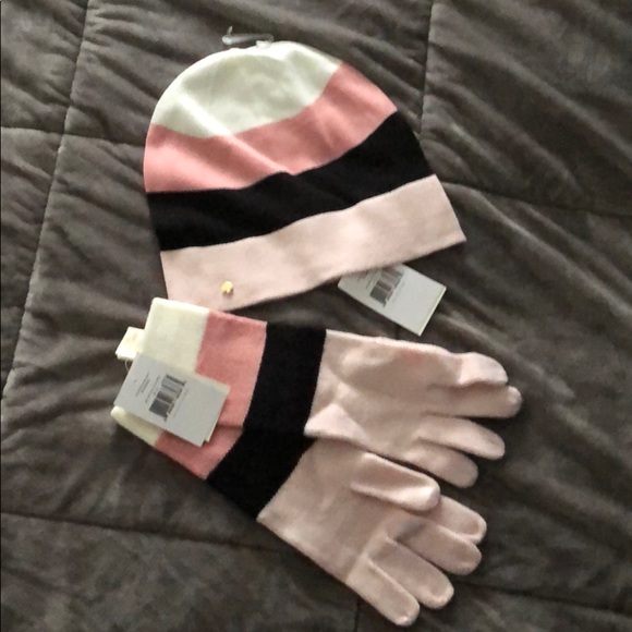 Kate Spade Pnk/BLk/Rose/Crm Beanie and Gloves Set - Picture 1 of 3